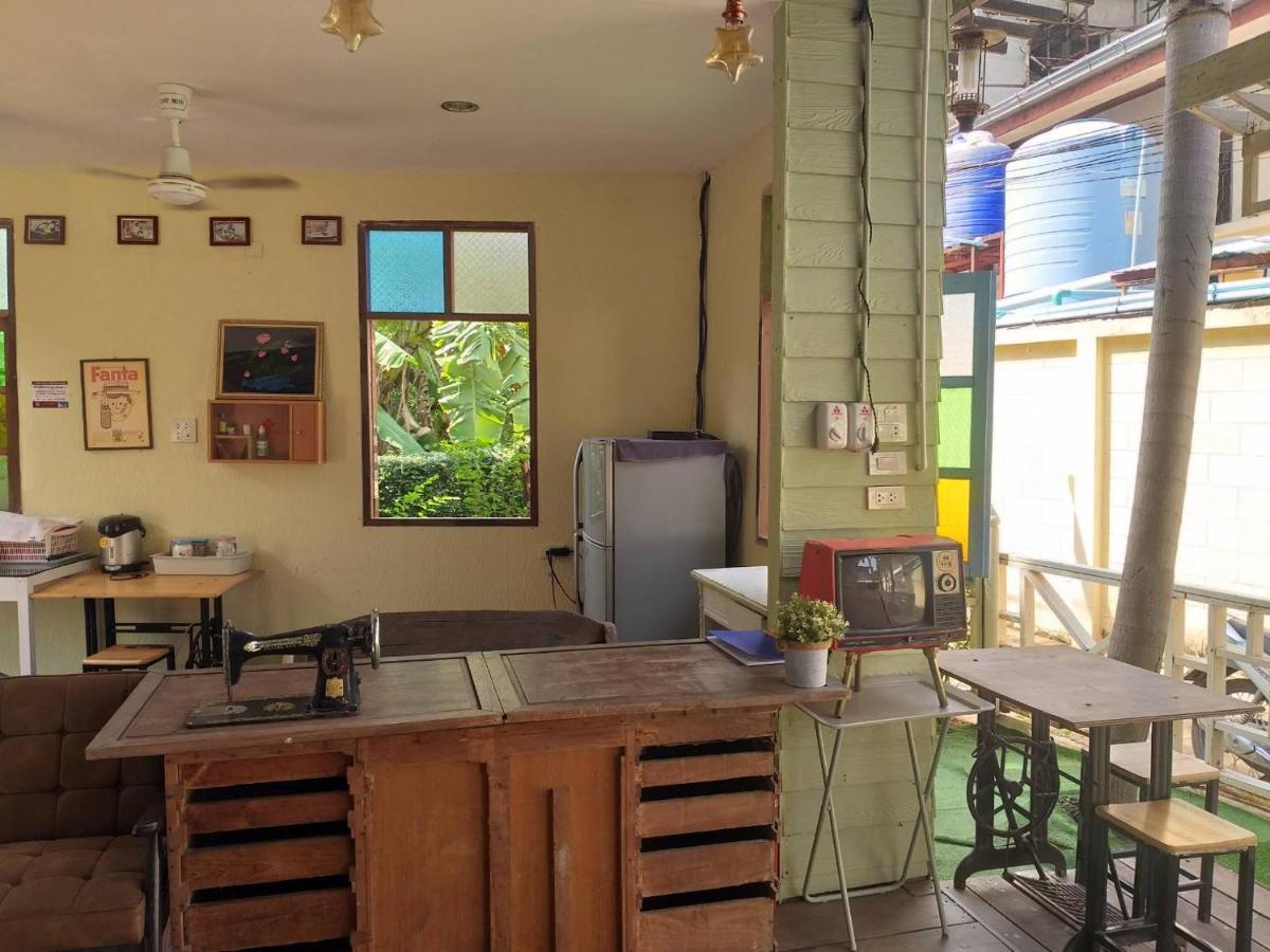 Roomquest Amphawa Floating Market المظهر الخارجي الصورة